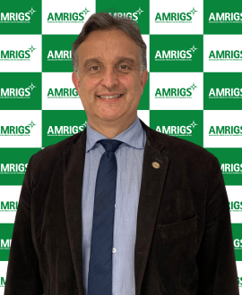 Dr. Marcos André dos Santos